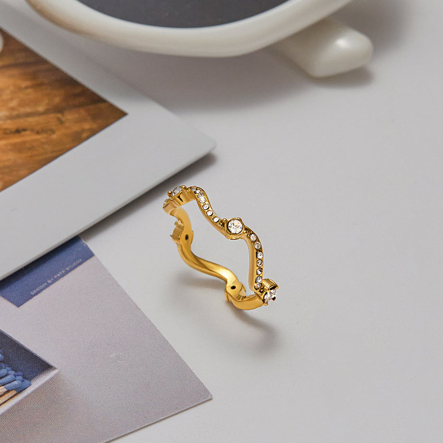 Thin Wave Ring