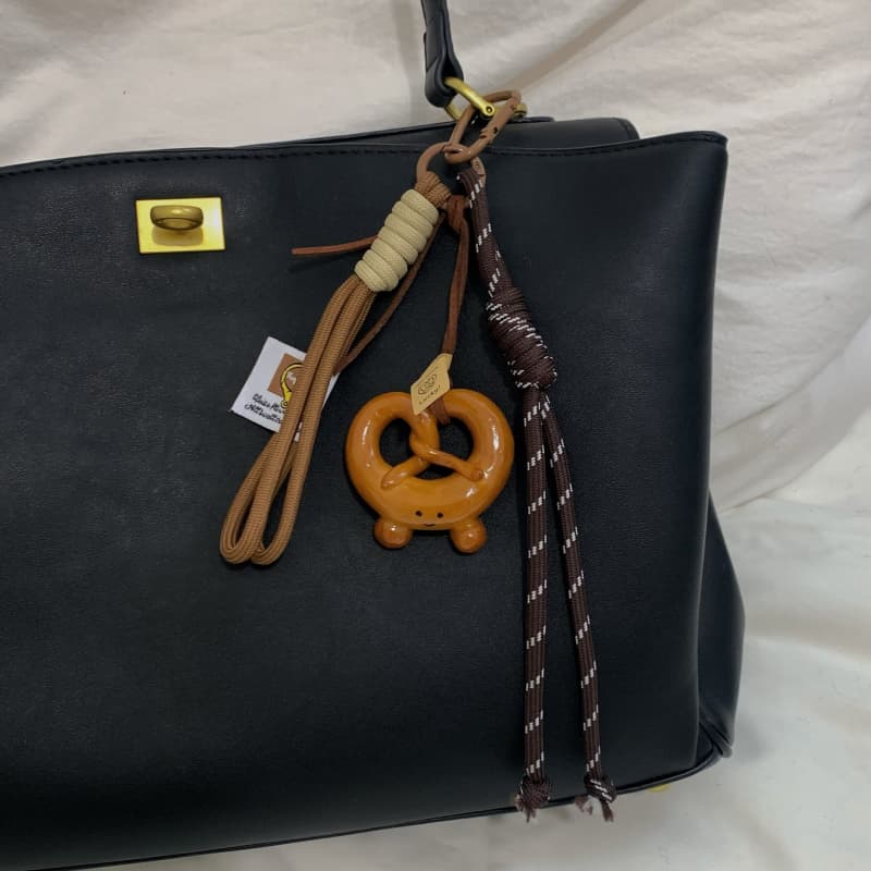 Smile Bread Keychain JMB--001