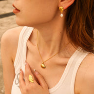 Shell Chain Necklace