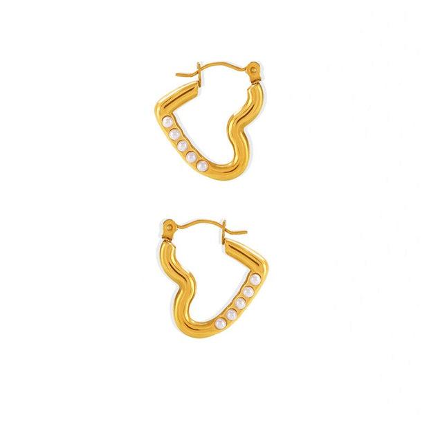 Dainty Heart Earring