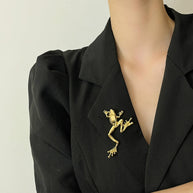 Fashion Frog Brooch | 2026 New Lapel Pin for Women's Suits