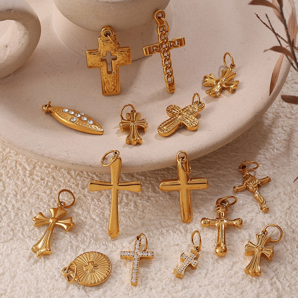 Niche Design Cross Pendant Steel 18K Gold Plated Women