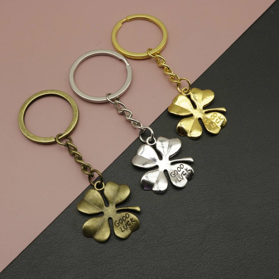 Four Leaf Clover Keychain | Minimalist Lucky Metal Charm