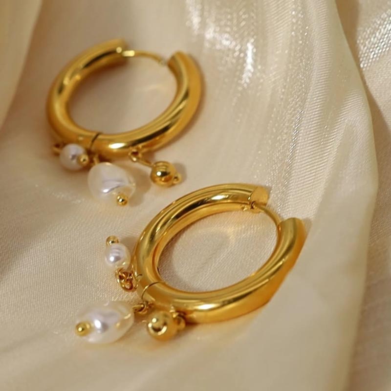 Pearl Charm Hoop Earring JSE23081702