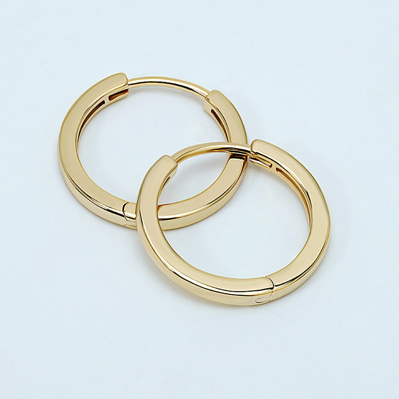 Small Huggie Hoop