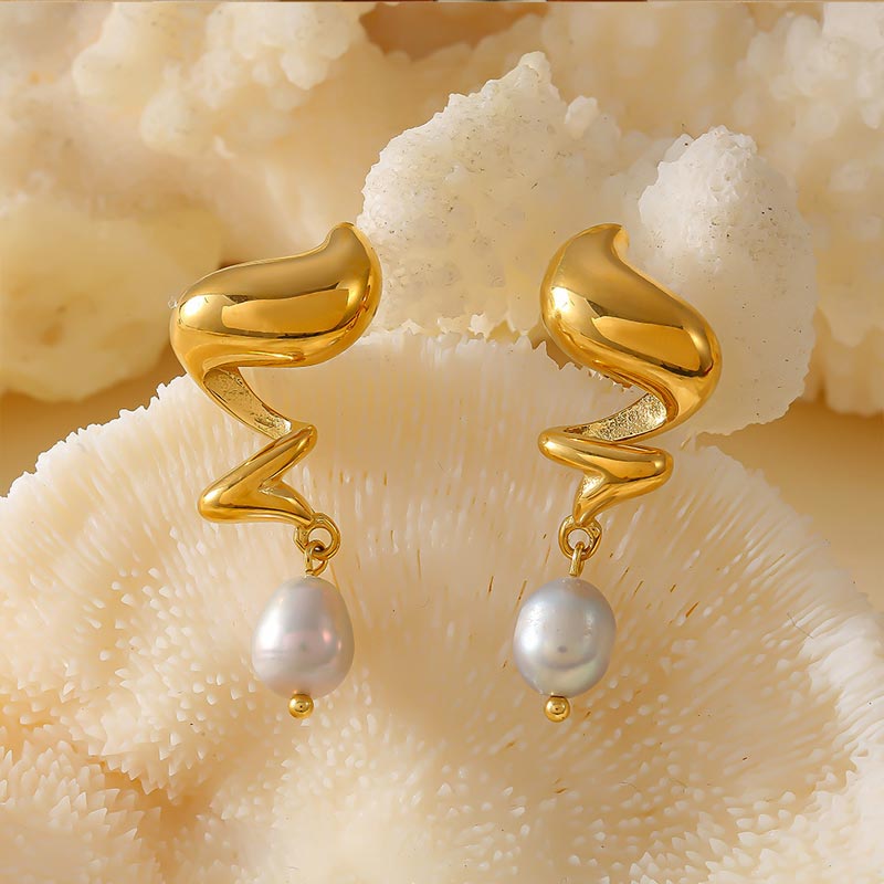 Spiral Pearl Earring