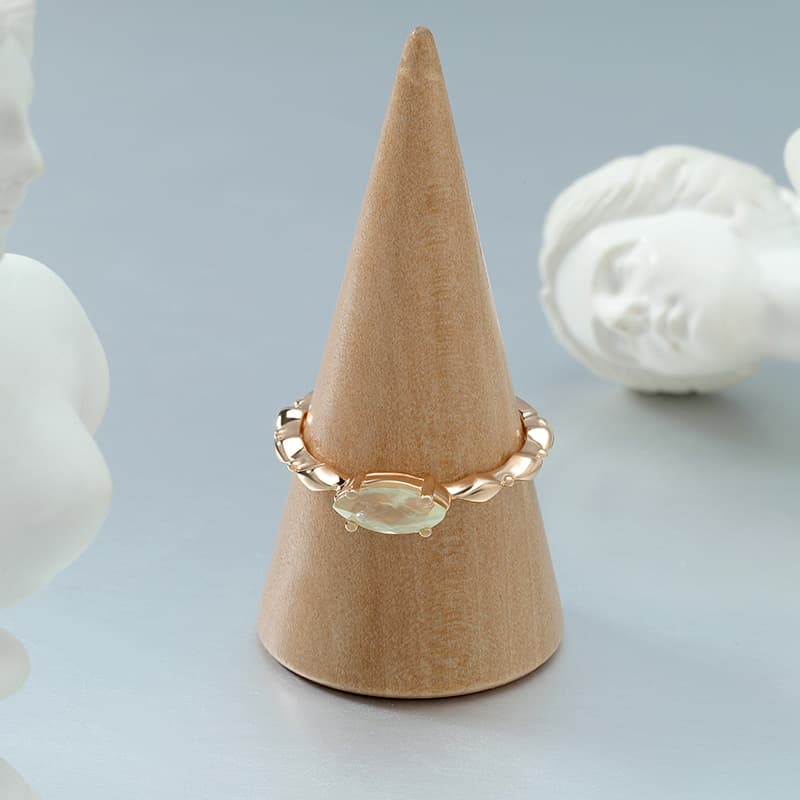 Retro Prehnite Marquise Ring