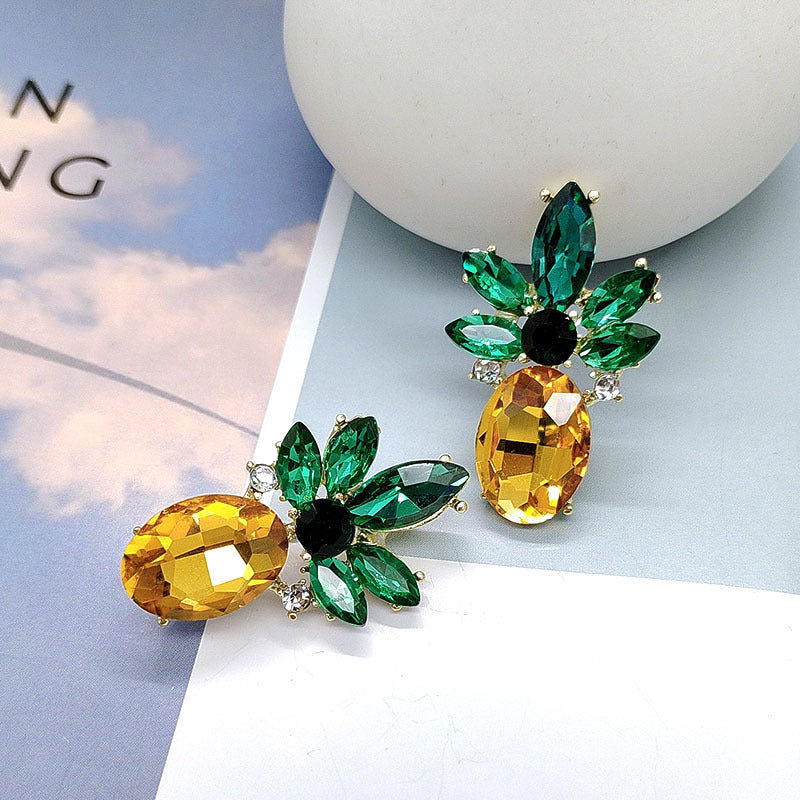 Cute Pineapple Brooch | Crystal Fruit Pin | Women's Gift
