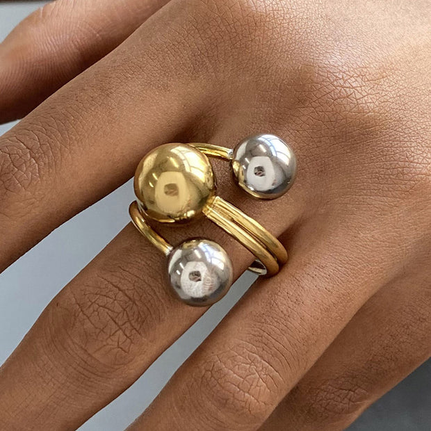 Irregular Ball Ring