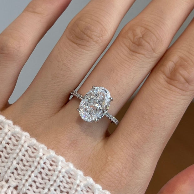 Oval Ice Flower Cut CZ Engagement Ring JDY120167