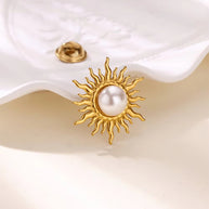Renaissance Pearl Brooch | Bohemian Elegant High-Shine Finish