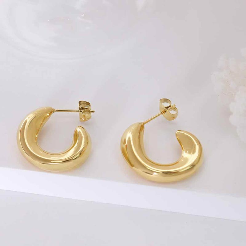 Irregular Bold C Hoop Earring