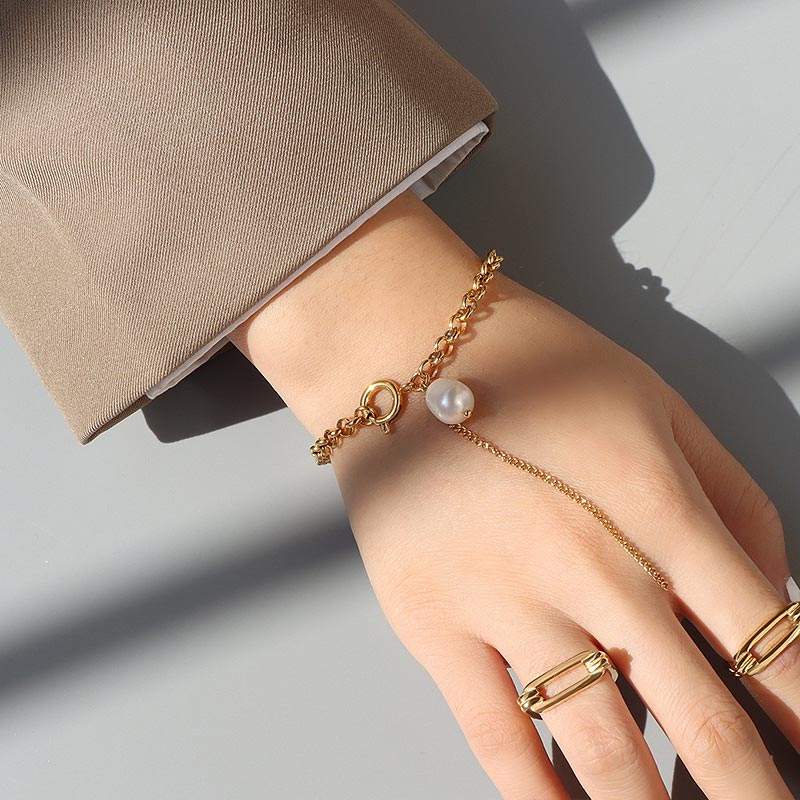 Pearl Rolo Chain Bracelet