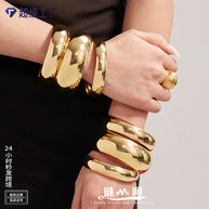 Large Plain Bangle JMZ478