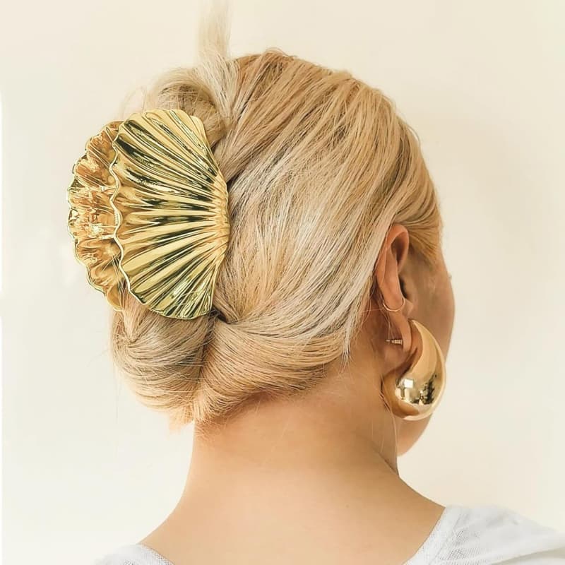 Shell Metal Hair Claw JSC718