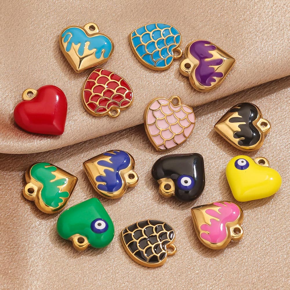 European Vintage Dragon Scale Heart Pendant Steel 18K Gold