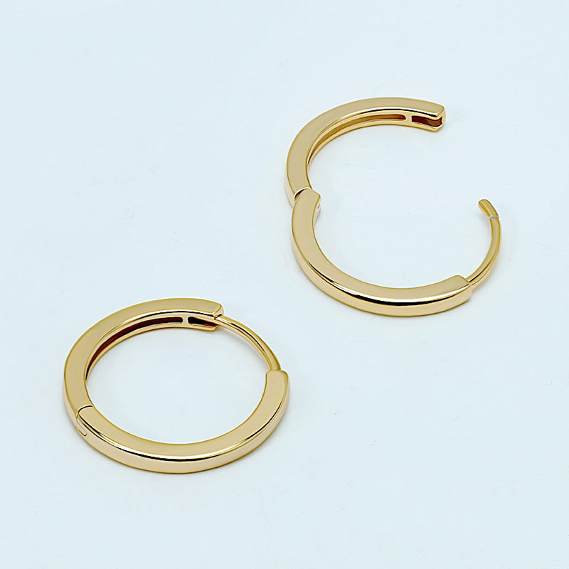 Small Huggie Hoop