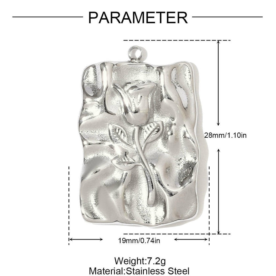 Squirrel Love Pendant | Zircon Four Leaf Clover Charm
