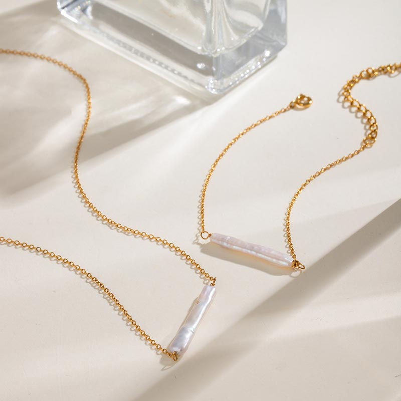 Pearl Bar Necklace Gold Plated