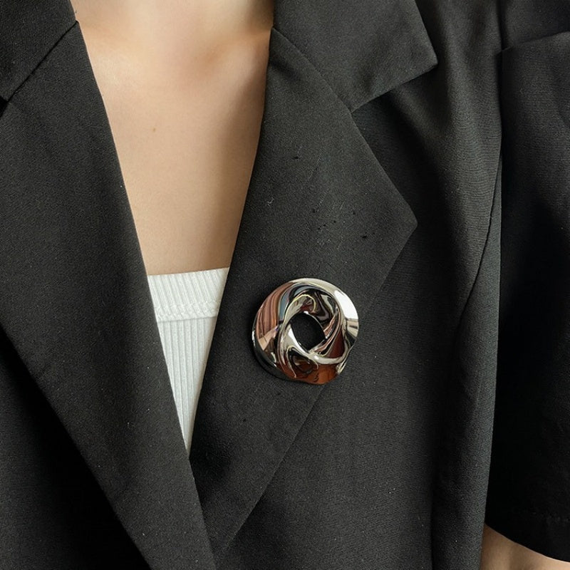 Geometric Cut-Out Pin | Luxury Winter Lapel Brooch for Coats