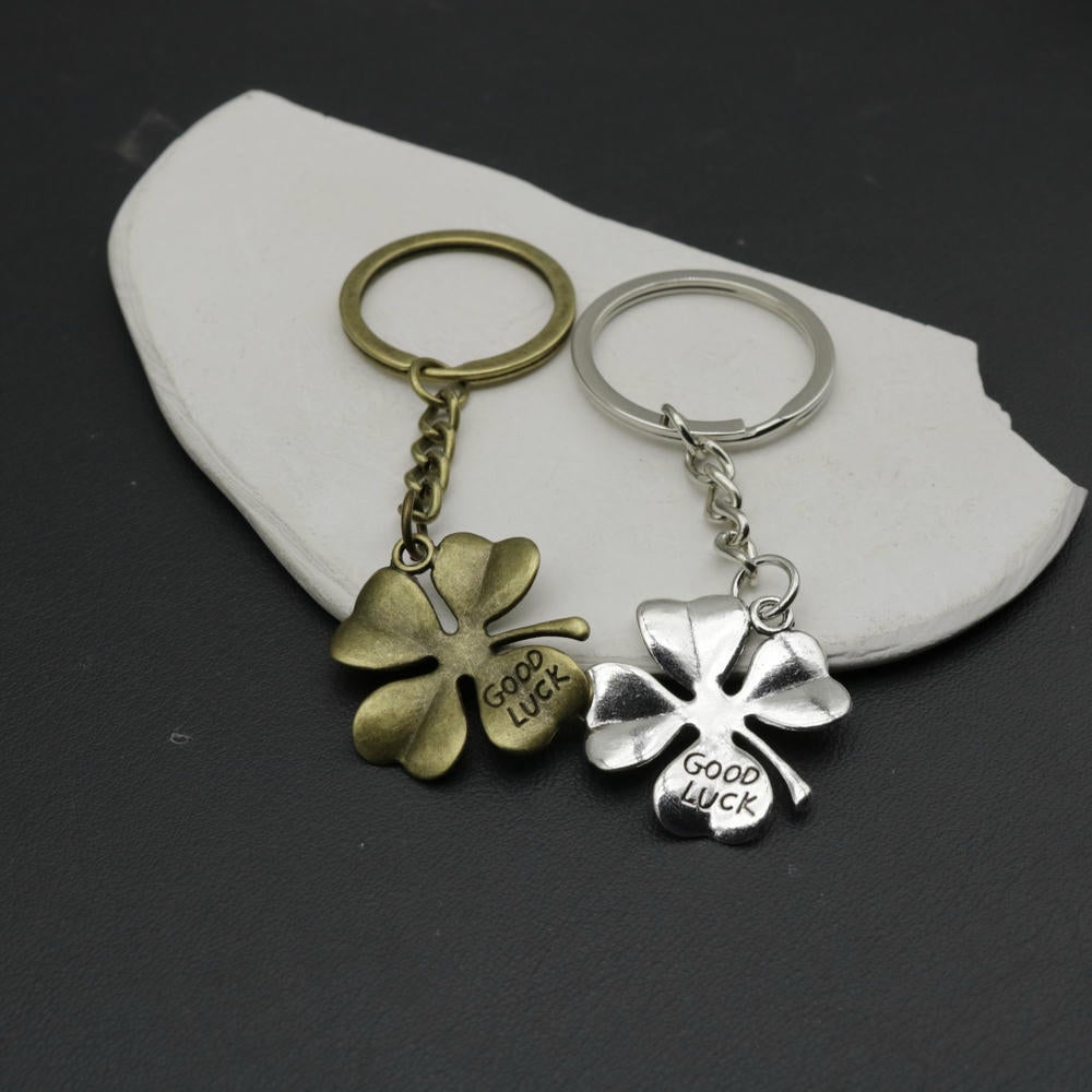 Four Leaf Clover Keychain | Minimalist Lucky Metal Charm