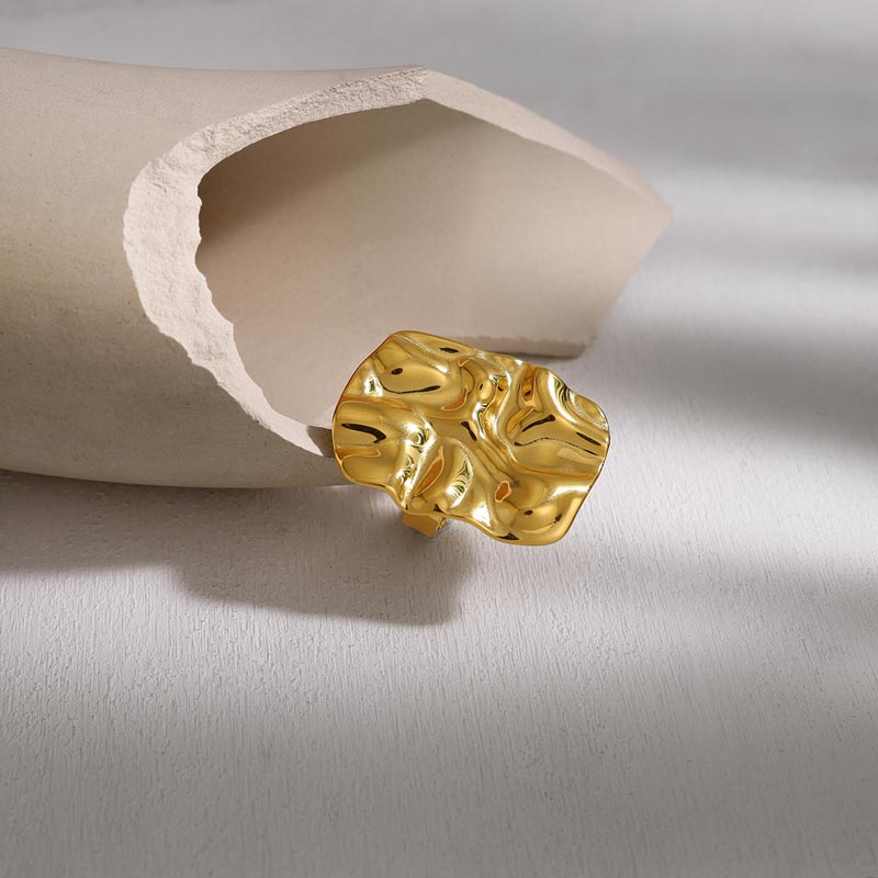 Hammered Rectangle Open Ring JSR020015