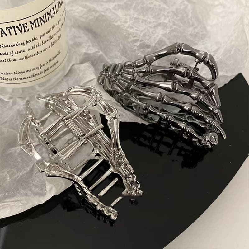 Unique Skull Claw Claw Clip JSC760