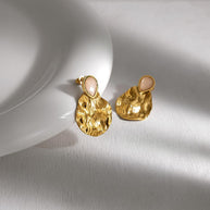Enamel Hammered Stud Earring JSE010163