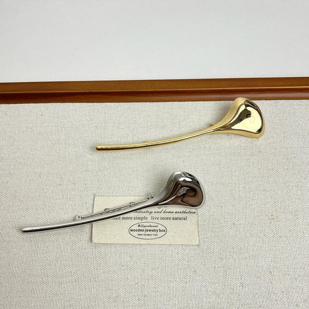 Polished Leaf Brooch | Minimalist Lapel Pin for Women's Suit