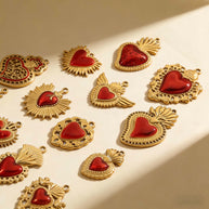 Retro Gold Heart Pendant Steel 18K Gold Plated Multi Style