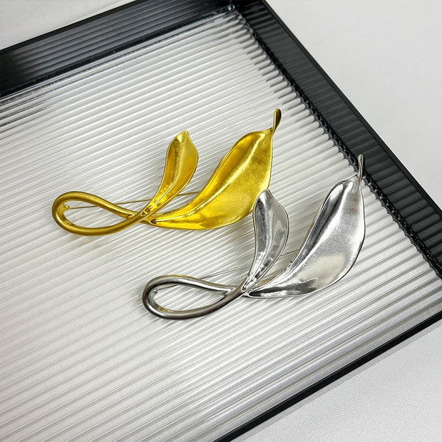 Matte Folded Leaf Brooch | Minimalist Lapel Pin for Tops