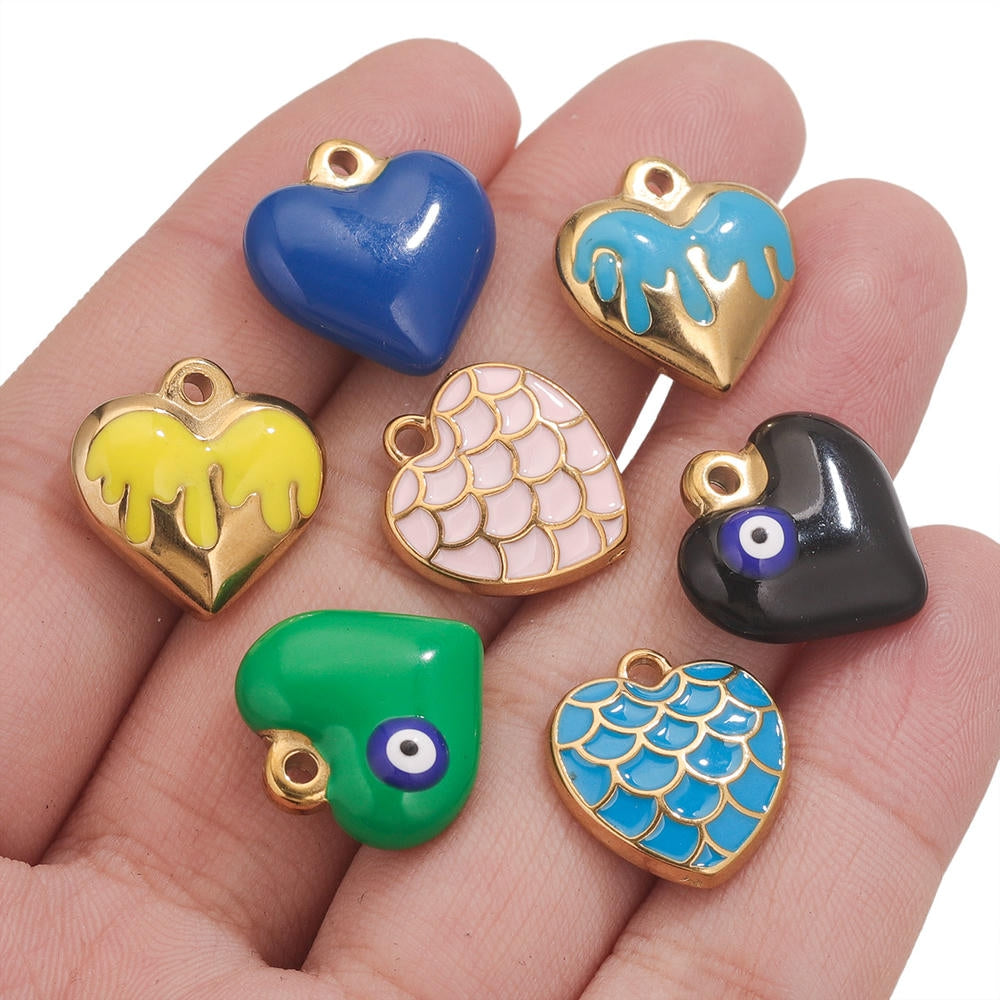 European Vintage Dragon Scale Heart Pendant Steel 18K Gold