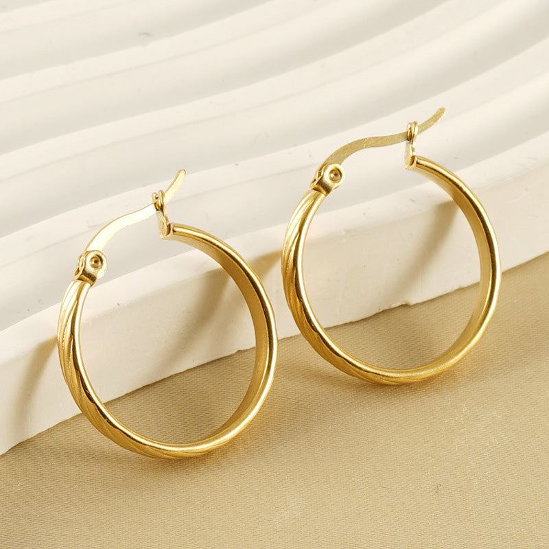 Ribbed Tube Earrings