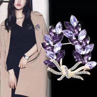 Purple Flower Brooch | Crystal Rhinestone Pin | Luxury