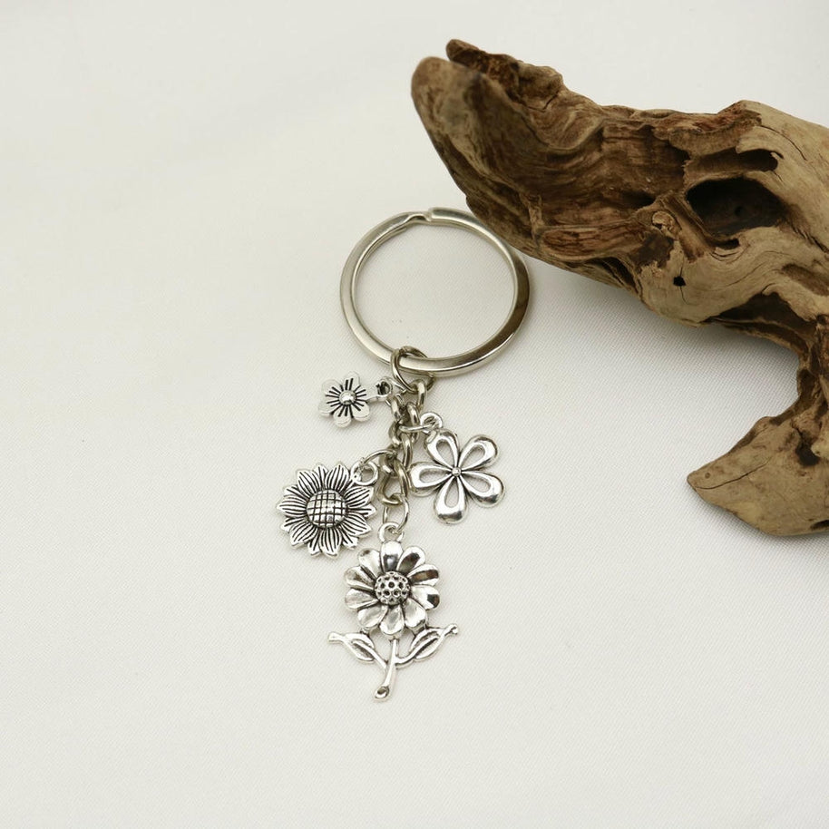 Sunflower Keychain | Vintage Charm | Sunshine Blessings Gift