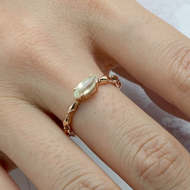 Retro Prehnite Marquise Ring
