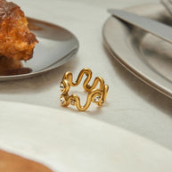 Curved Lines Ring