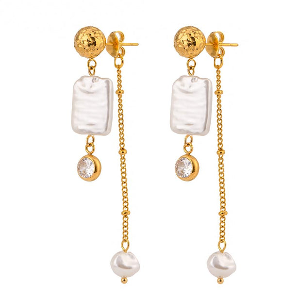 Pearl Drop Earring