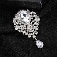 Elegant Crown Brooch JQWK11147