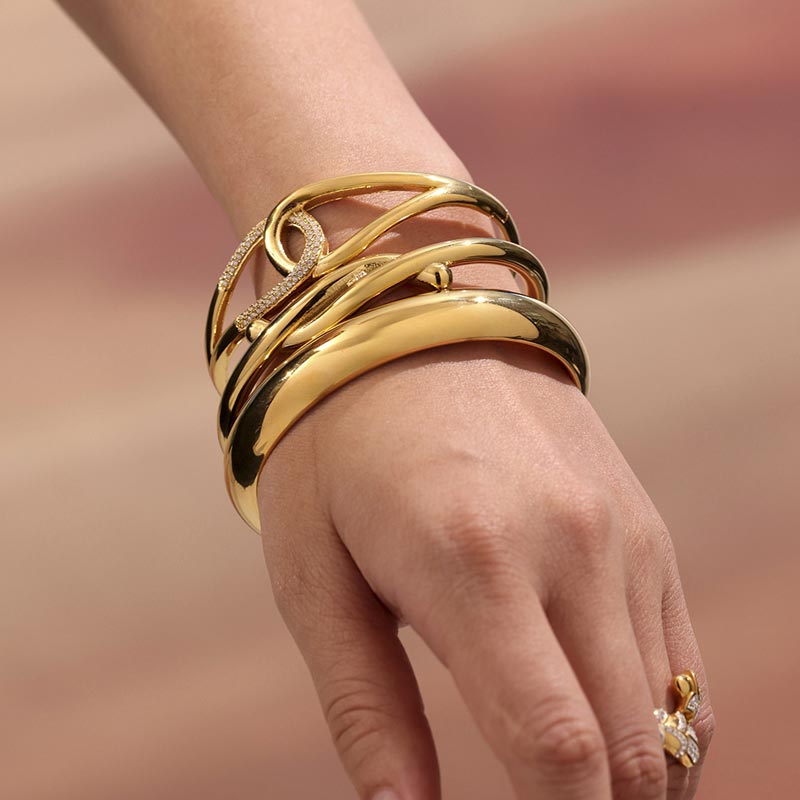 Trendy Geometric Open Bangle