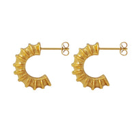 Ribbed C Hoop Earring