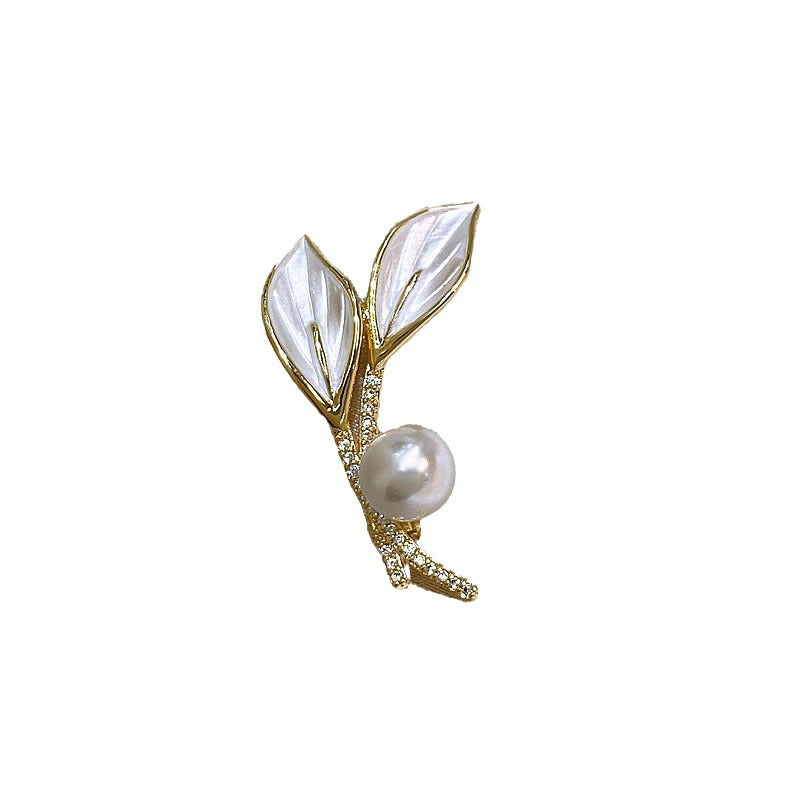 Elegant Tulip Flower Brooch JWX319