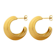 Chunky C Stud Earring