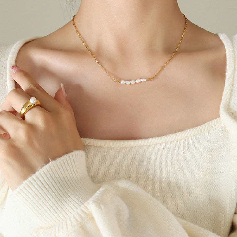 Pearl Bar Necklace