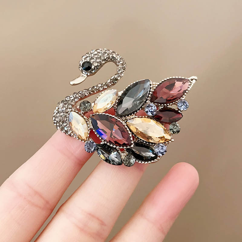 Gemstone Swan Brooch | Vintage Rhinestone Pin | Women's Gift