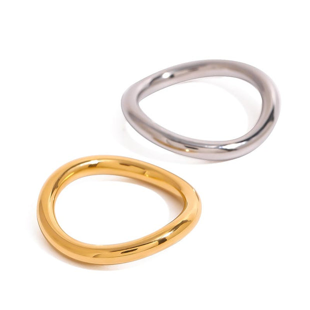 Slim Wave Ring