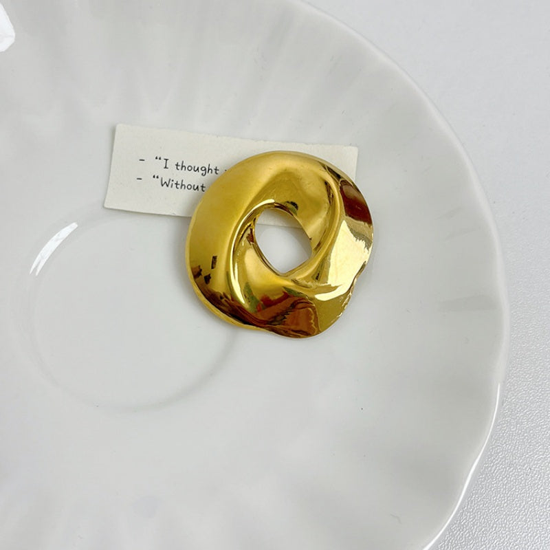 Geometric Cut-Out Pin | Luxury Winter Lapel Brooch for Coats