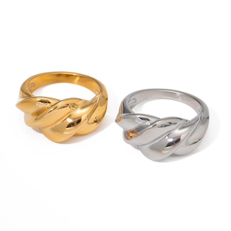 Bold Croissant Ring JXR2407046