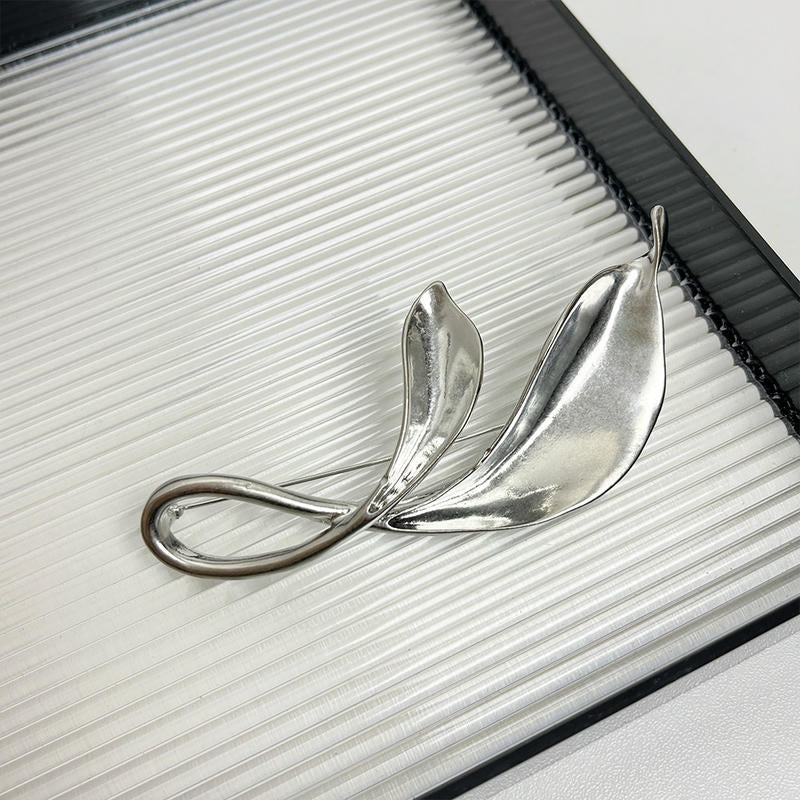 Matte Folded Leaf Brooch | Minimalist Lapel Pin for Tops