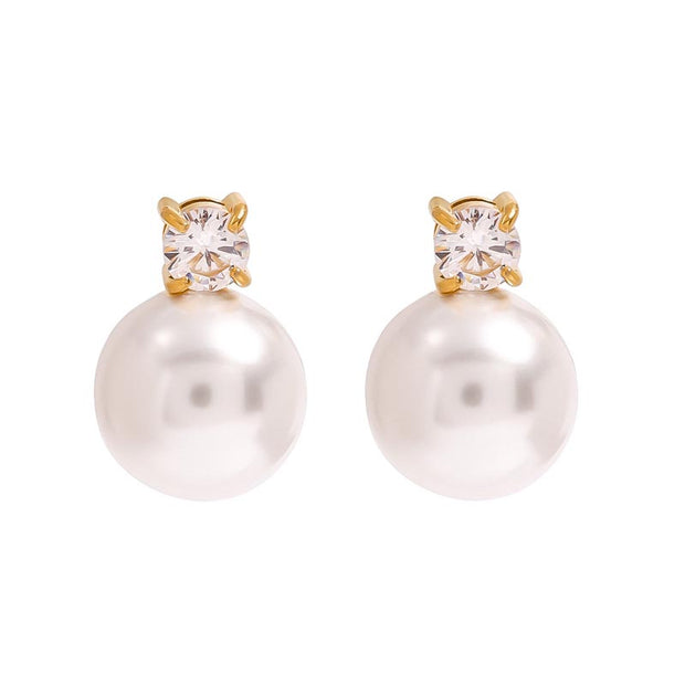 Gentle Pearl Earring
